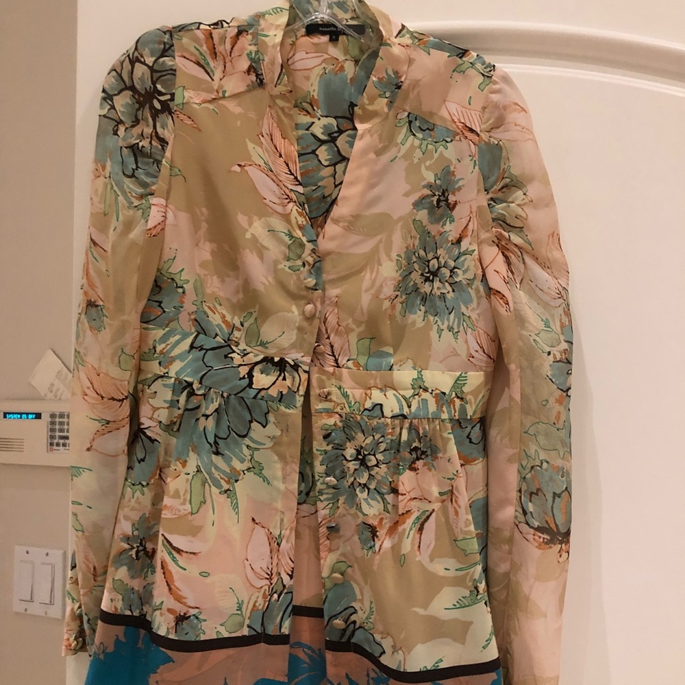 Beautiful blouse size 0